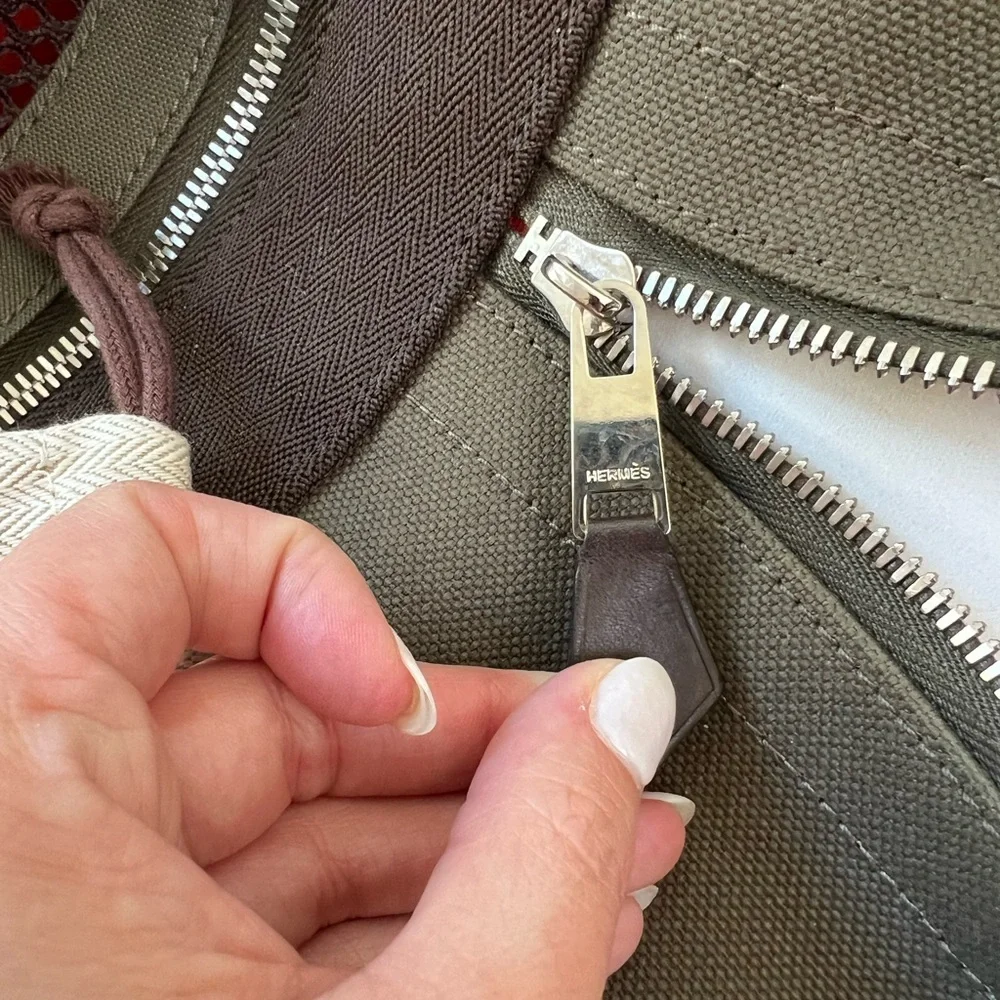 Hermes Careying Dog Travel Bag - Green Canvas
